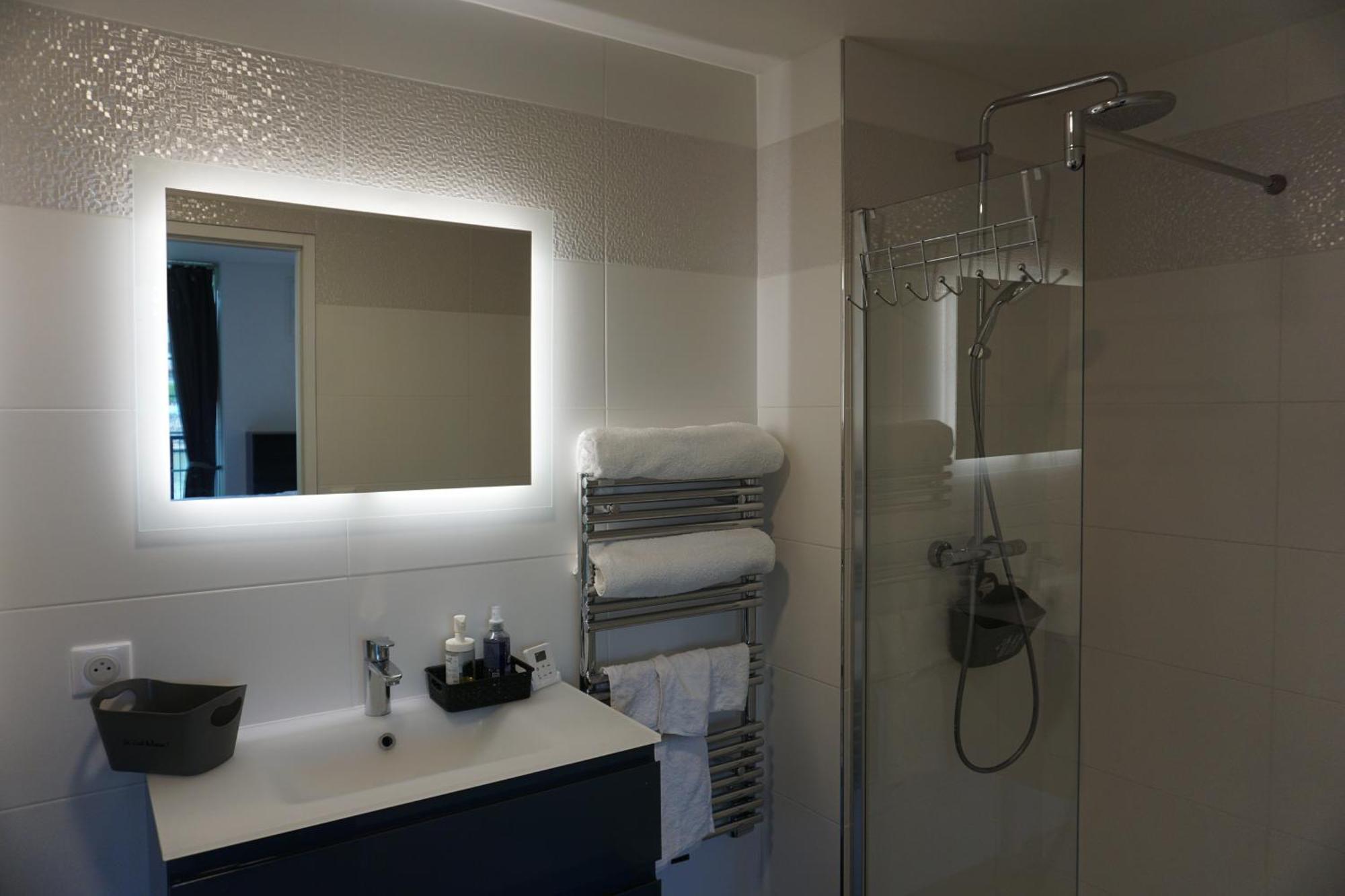 Residences Grande Jatte, Bord De Seine, Suites 52M2 A 97M2, Hopital Americain A 600M Neuilly-sur-Seine Dış mekan fotoğraf
